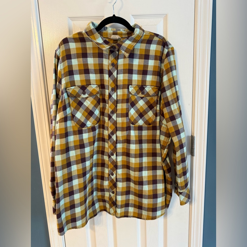 Duluth Trading Co Yellow and Brown Plaid Button-Down Shirt
